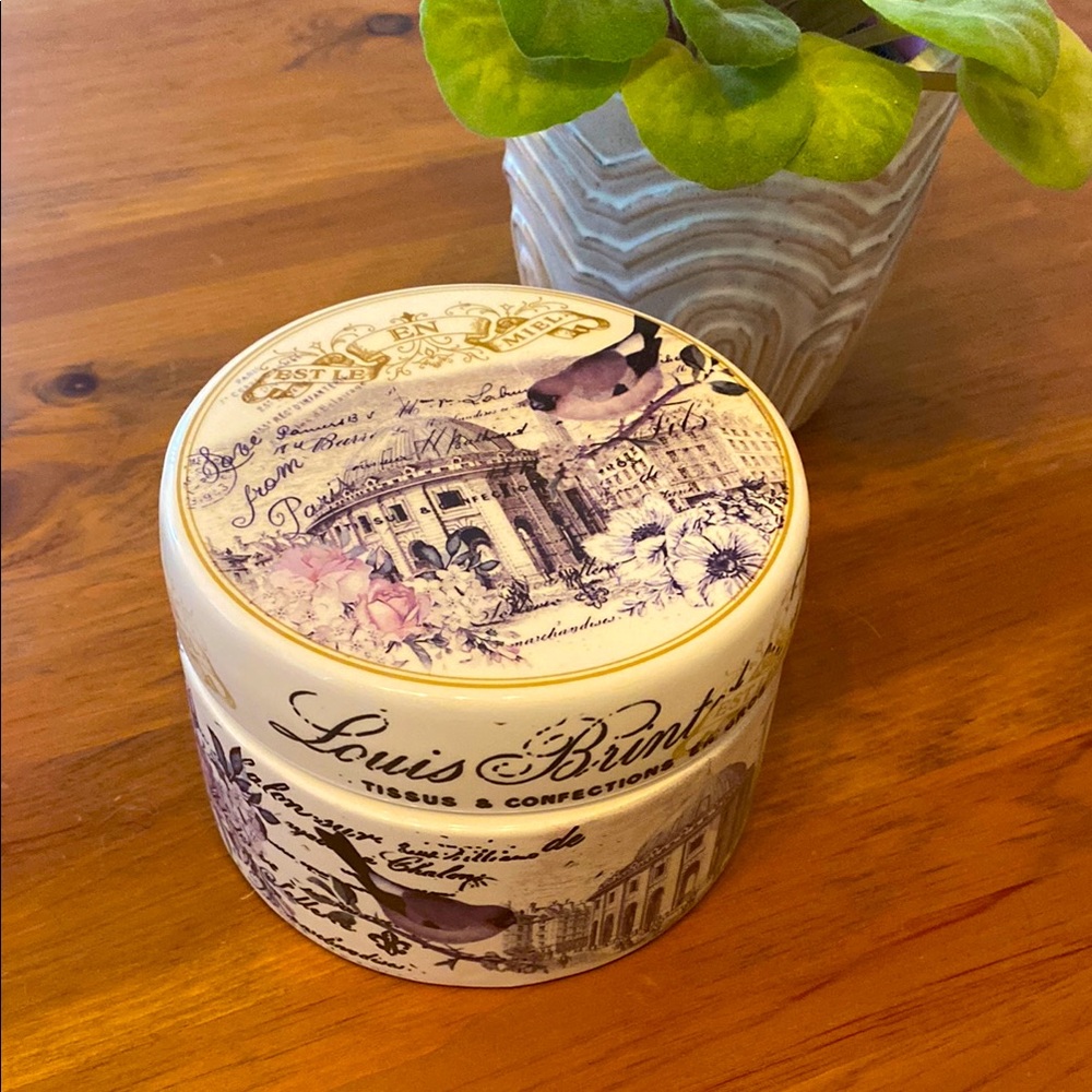Decorative Ceramic Container with Lid